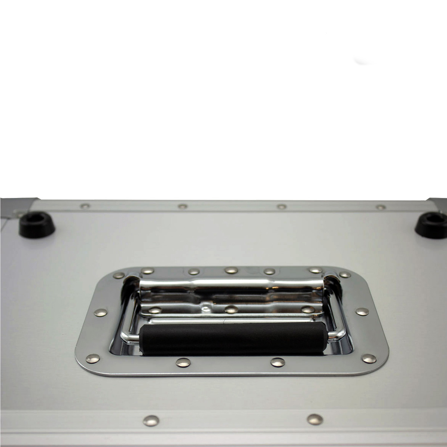 LP Plattencase PRO silber 50:50 Split, 80LPs | DJ Plattenkoffer für 80 Schallplatten LP Plattencase PRO silber 50:50 Split, 80LPs | DJ Plattenkoffer für 80 Schallplatten