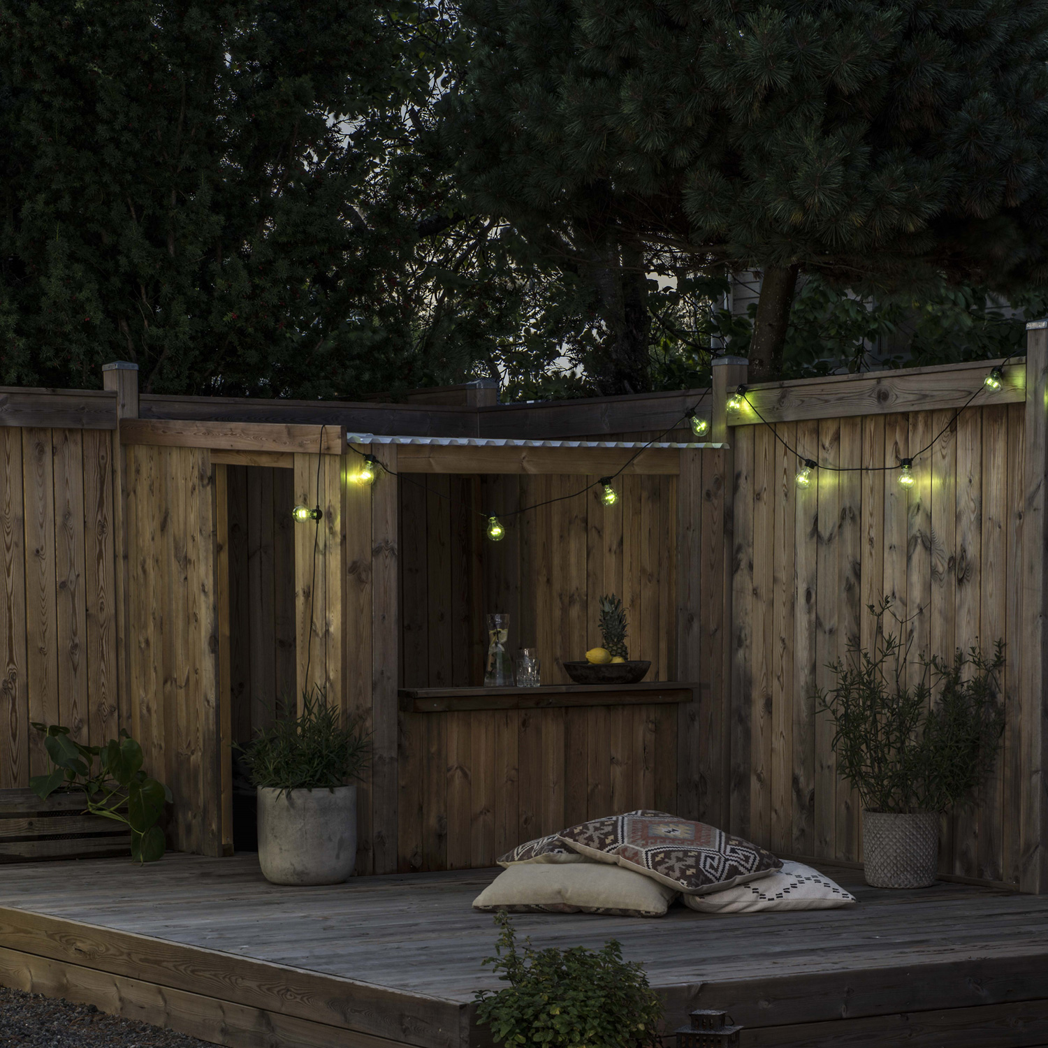 LED Lichterkette CIRCUS - 10 Glühbirnen - RGB 3er Farbwechsel - 5V Außentrafo - L: 4,5m LED Lichterkette CIRCUS - 10 Glühbirnen - RGB 3er Farbwechsel - 5V Außentrafo - L: 4,5m