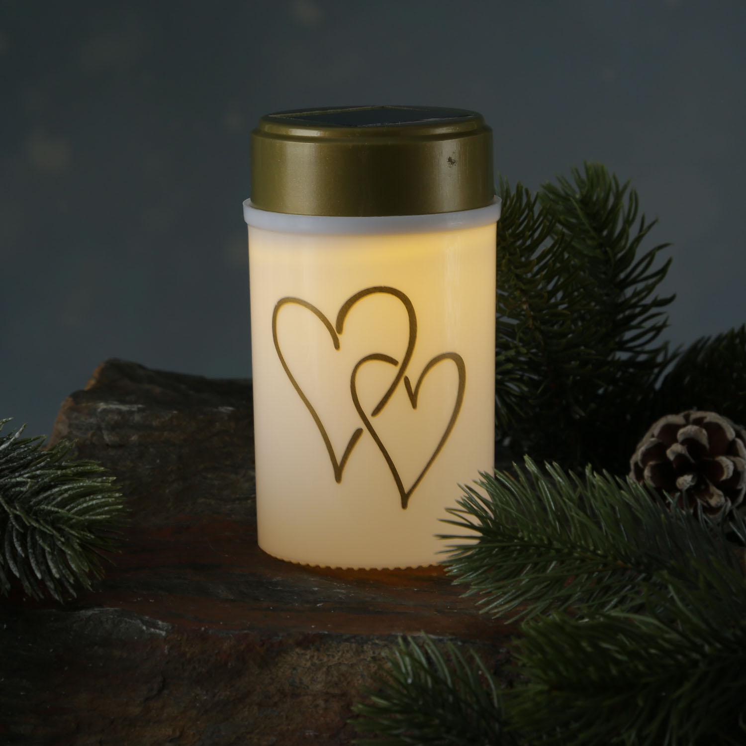 LED Solar Grablicht Herz - Grabkerze - H: 12cm - D: 7cm - Lichtsensor - inkl. Erdspieß - weiß LED Solar Grablicht Herz - Grabkerze - H: 12cm - D: 7cm - Lichtsensor - inkl. Erdspieß - weiß