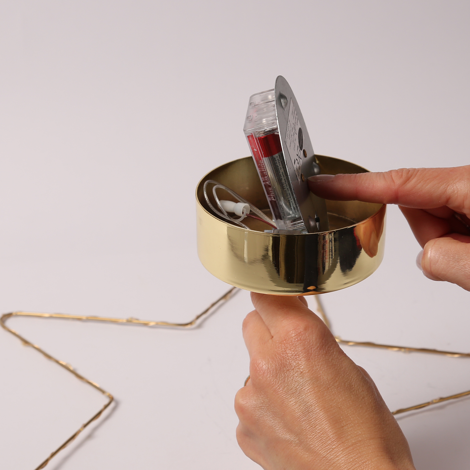 LED Dekoleuchte Herz/Stern - wechselbarer Aufsatz - H: 50cm - Batterie - Timmer - gold LED Dekoleuchte Herz/Stern - wechselbarer Aufsatz - H: 50cm - Batterie - Timmer - gold