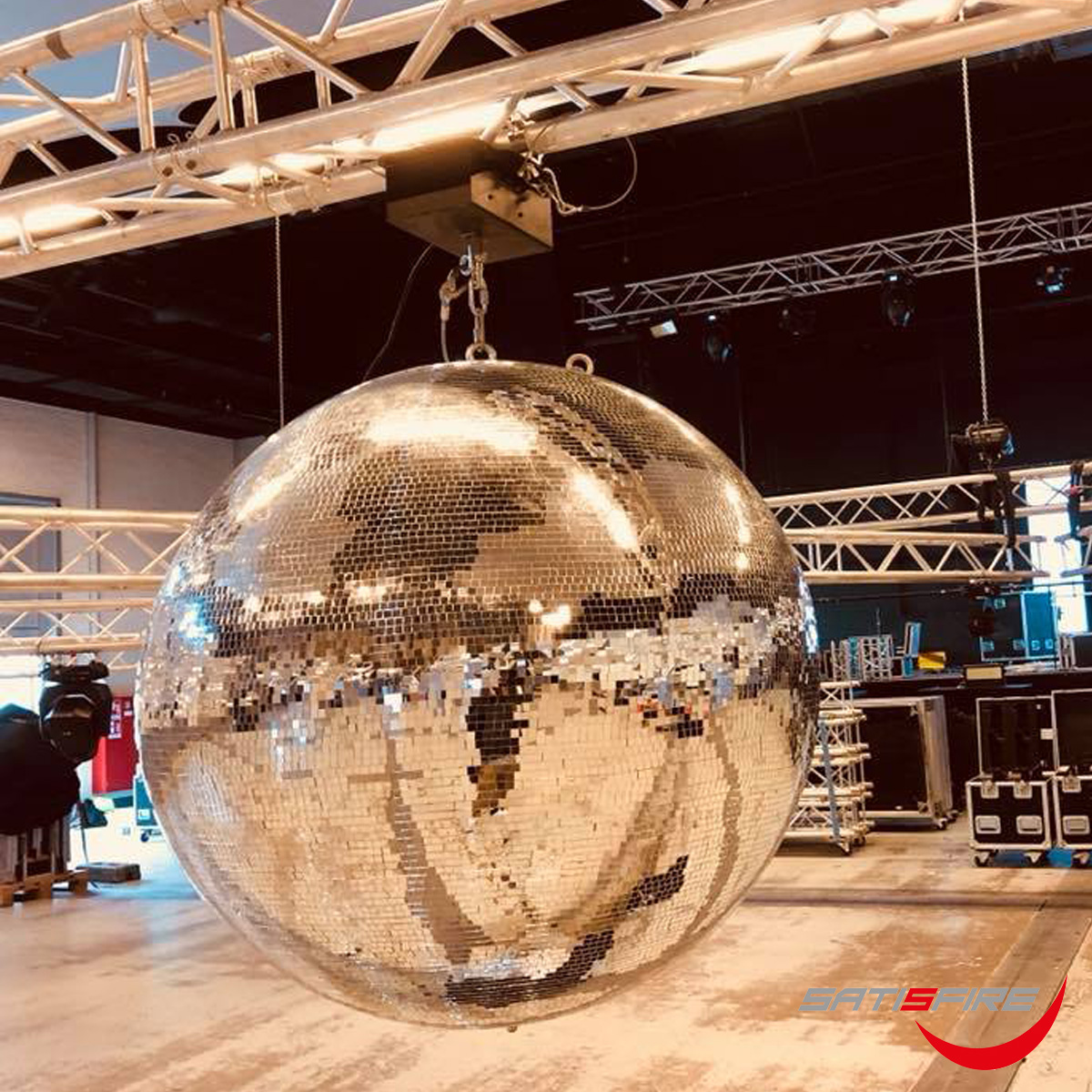 Spiegelkugel 50cm silber chrom- Diskokugel (Discokugel) Party Lichteffekt - Echtglas - mirrorball safety chrome color Spiegelkugel 50cm silber chrom- Diskokugel (Discokugel) Party Lichteffekt - Echtglas - mirrorball safety chrome color