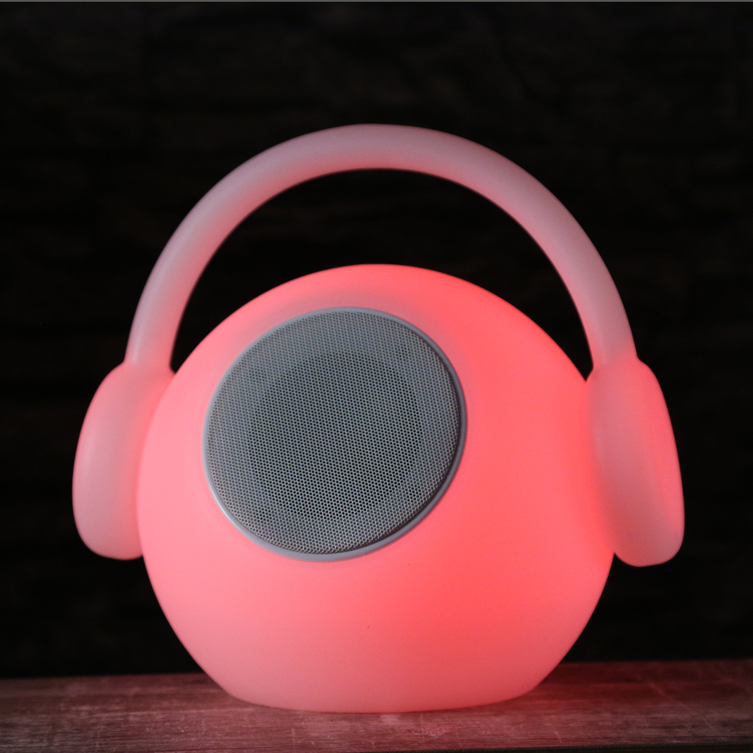 LED Tischleuchte mit Lautsprecher EVE - 15 farbwechselnde LED - H: 27cm - Fernbedienung - für Außen LED Tischleuchte mit Lautsprecher EVE - 15 farbwechselnde LED - H: 27cm - Fernbedienung - für Außen