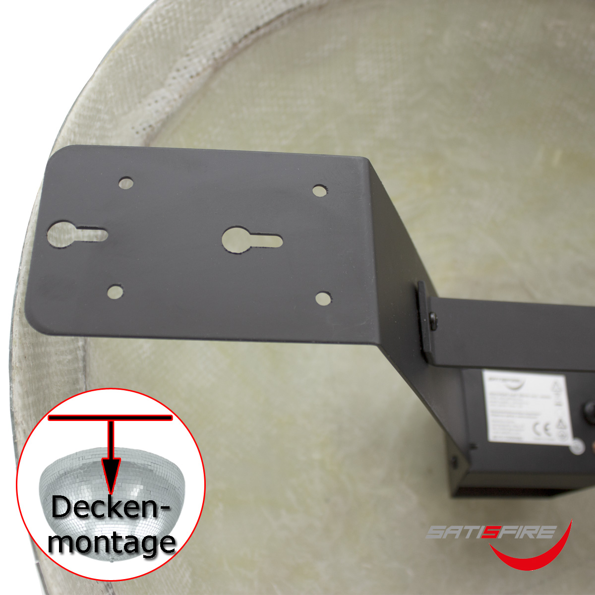 Spiegelkugel halb 50cm schwarz - für Deckenmontage - Diskokugel Echtglas - 7x7mm Spiegel - PREMIUM Spiegelkugel halb 50cm schwarz - für Deckenmontage - Diskokugel Echtglas - 7x7mm Spiegel - PREMIUM