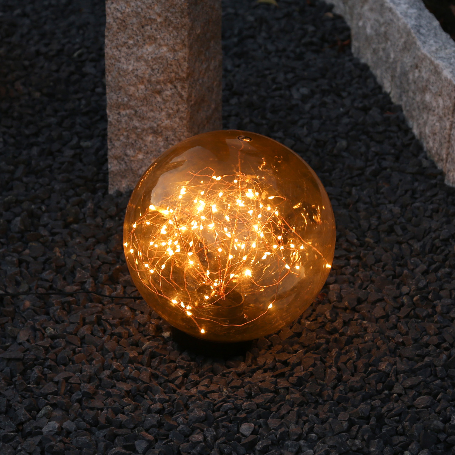 LED Kugel mit Drahtlicherkette - stehend - 80 bernsteinfarbene LED - D: 20cm - f. Außen - amber