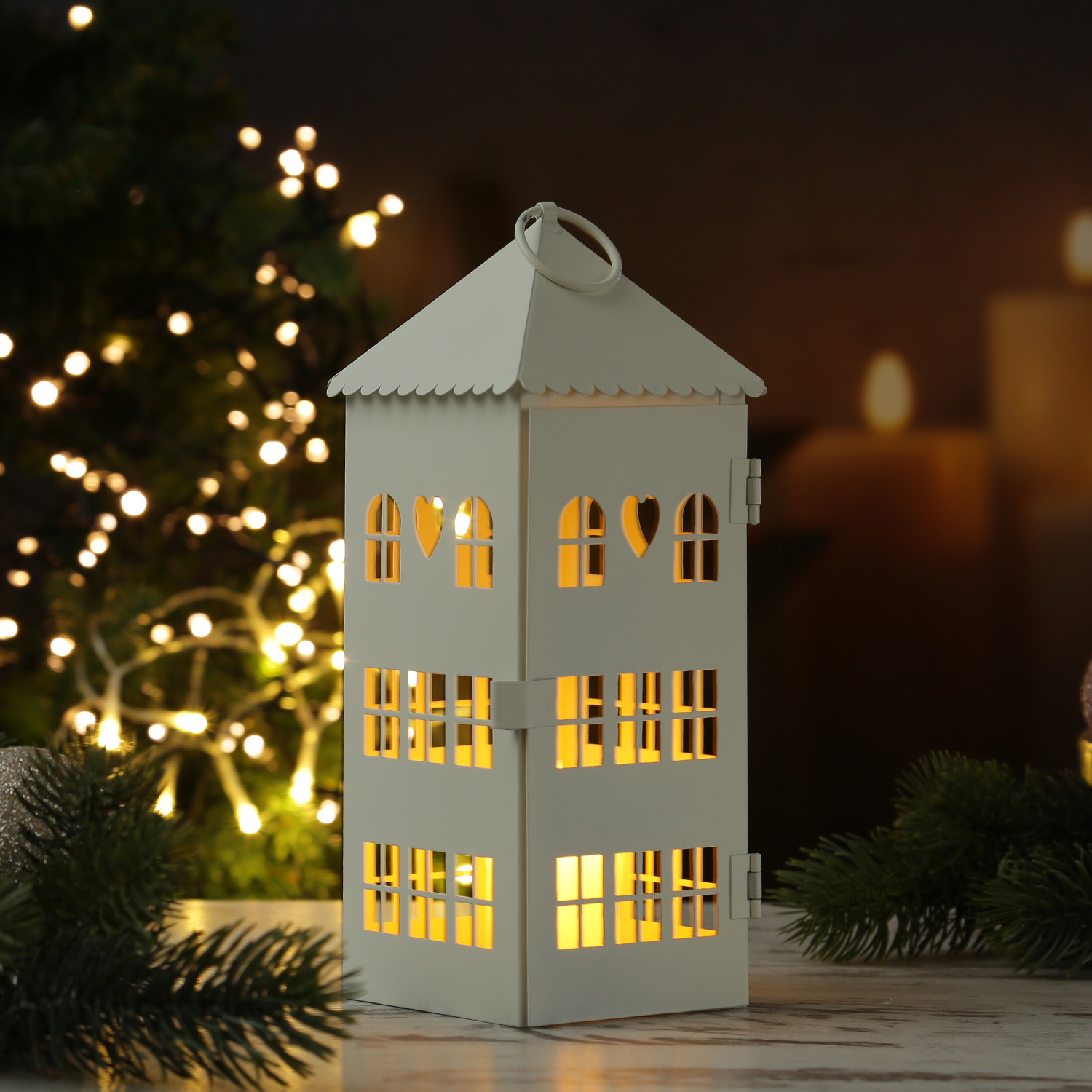 Laternen in Hausform mit Herz - 2er Set Metallhäuser - Lichthäuser - H: 30cm/23cm - weiß