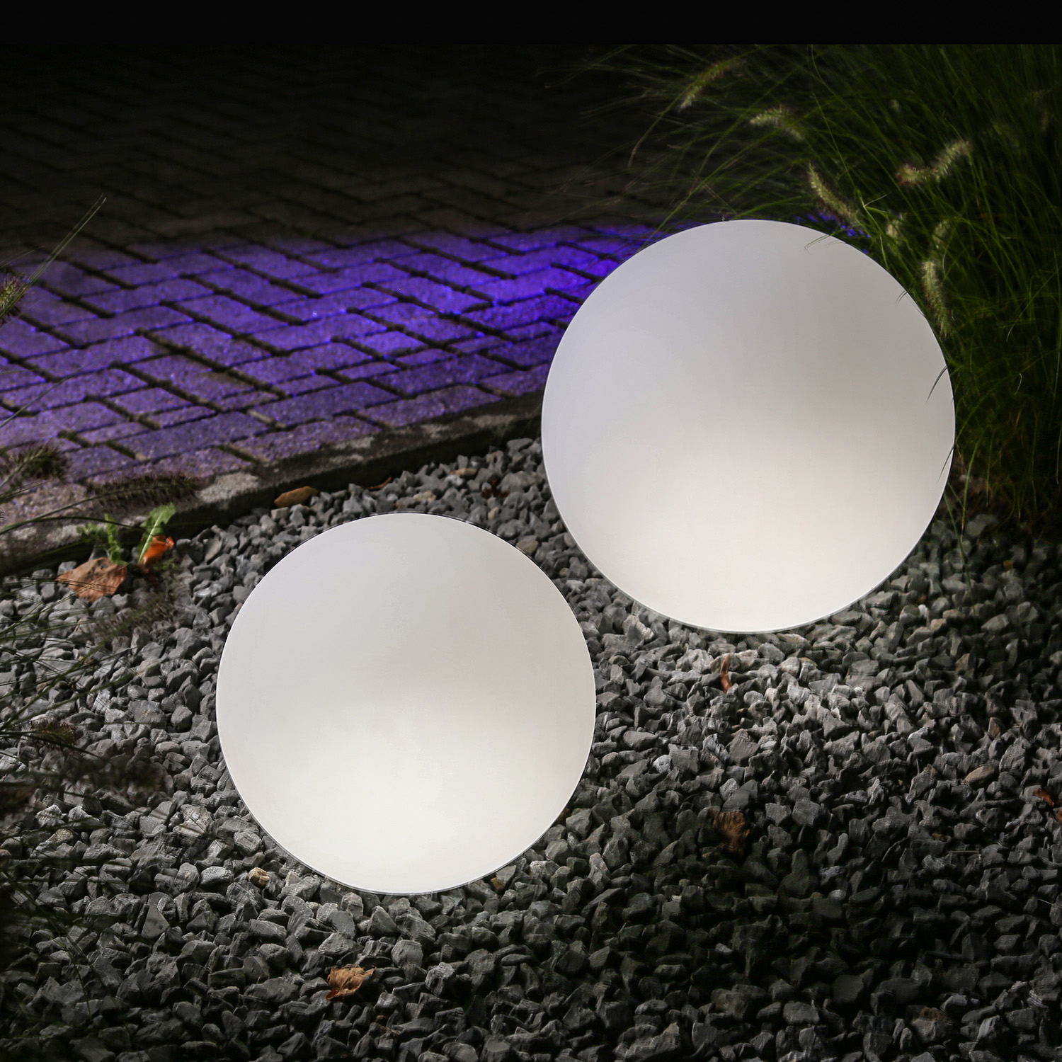 Leuchtobjekt outdoor KUGEL 30cm mit E27 Fassung - kaltweißes 1W Leuchtmittel