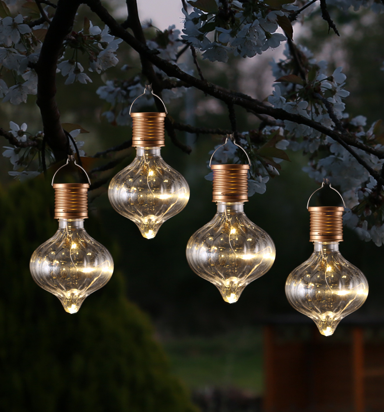 LED Solar Glühbirnen GLOW - Kugelleuchte - warmweiße LED Drahtlichterkette - H: 11,7cm - klar - 4St. LED Solar Glühbirnen GLOW - Kugelleuchte - warmweiße LED Drahtlichterkette - H: 11,7cm - klar - 4St.