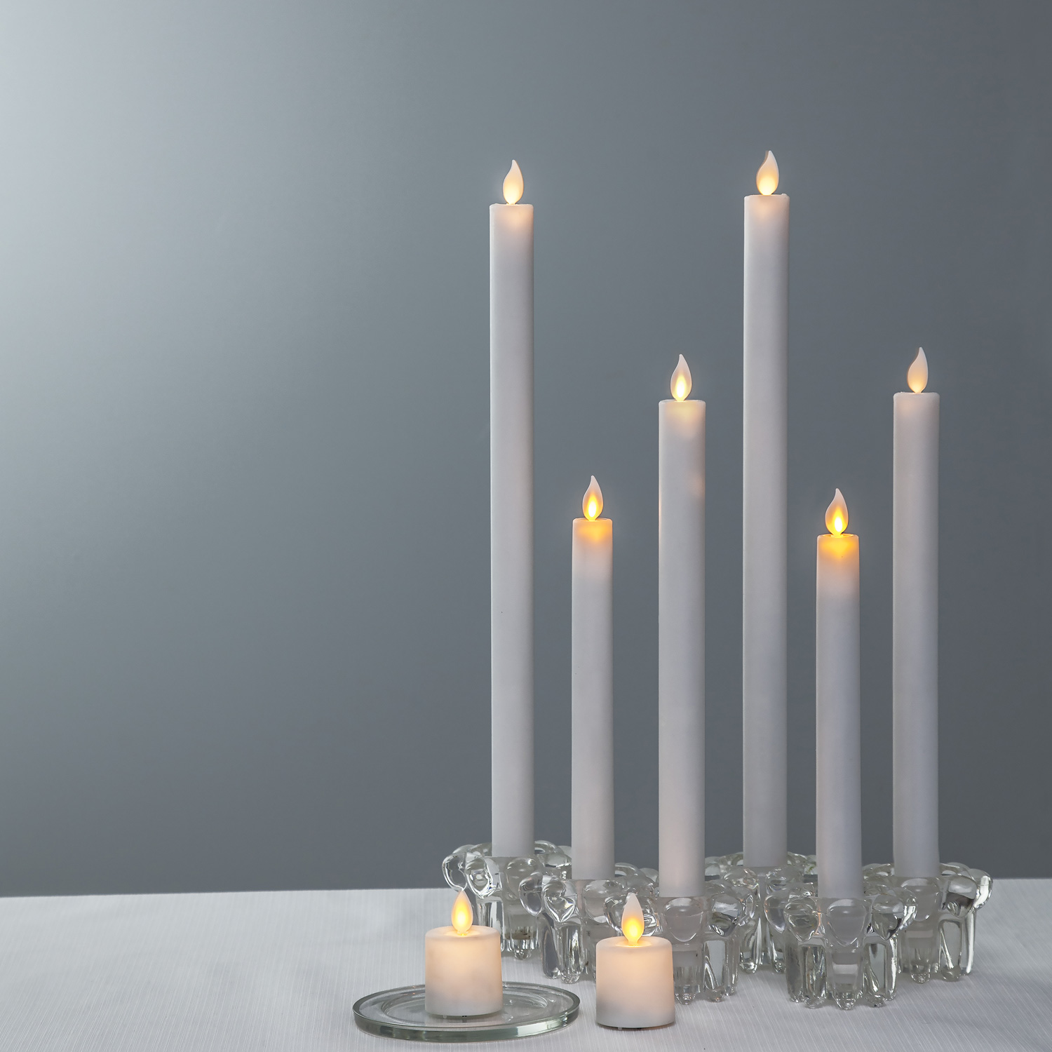 LED Stabkerze M-Twinkle - Echtwachs - mechanische Flamme - H: 30cm - Timer - weiß - 2er Set LED Stabkerze M-Twinkle - Echtwachs - mechanische Flamme - H: 30cm - Timer - weiß - 2er Set