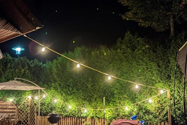Illu-/Partylichterkette 10m - Außenlichterkette schwarz - Made in Germany - 20 Halogenlampen (28W)