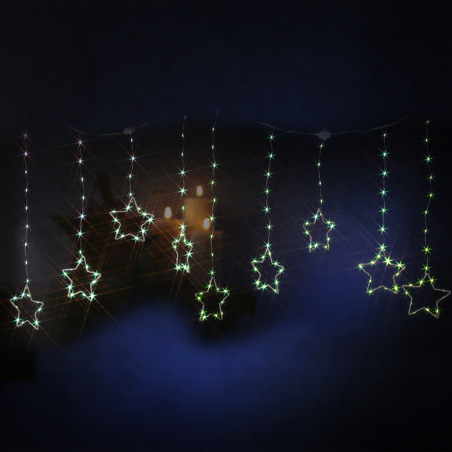 LED Lichtervorhang STERNE - 156 warmweiße LED - 120x60cm - Timer - 8 Funkionen - für Außen LED Lichtervorhang STERNE - 156 warmweiße LED - 120x60cm - Timer - 8 Funkionen - für Außen