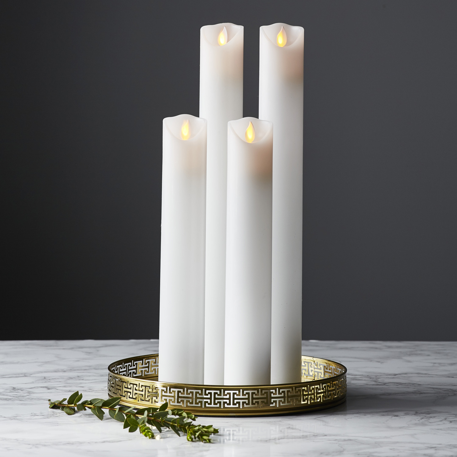 LED Stumpenkerze - Taufkerze - Echtwachs - mechanische Flamme - H: 40cm, D: 5cm - Timer - weiß LED Stumpenkerze - Taufkerze - Echtwachs - mechanische Flamme - H: 40cm, D: 5cm - Timer - weiß