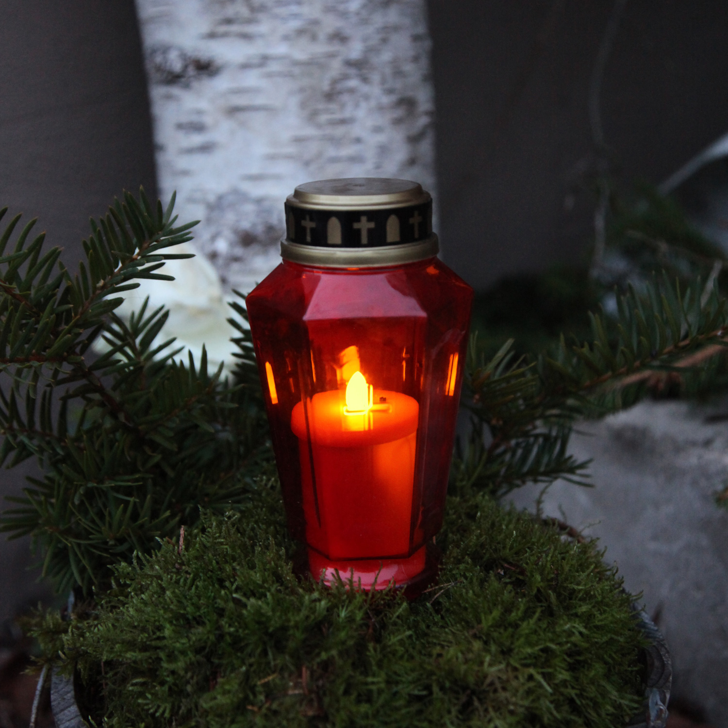 LED Grablicht Serene - Grabkerze - warmweiße LED - H: 15,5cm - 1000h Leuchtdauer - rot/gold - 10St. LED Grablicht Serene - Grabkerze - warmweiße LED - H: 15,5cm - 1000h Leuchtdauer - rot/gold - 10St.