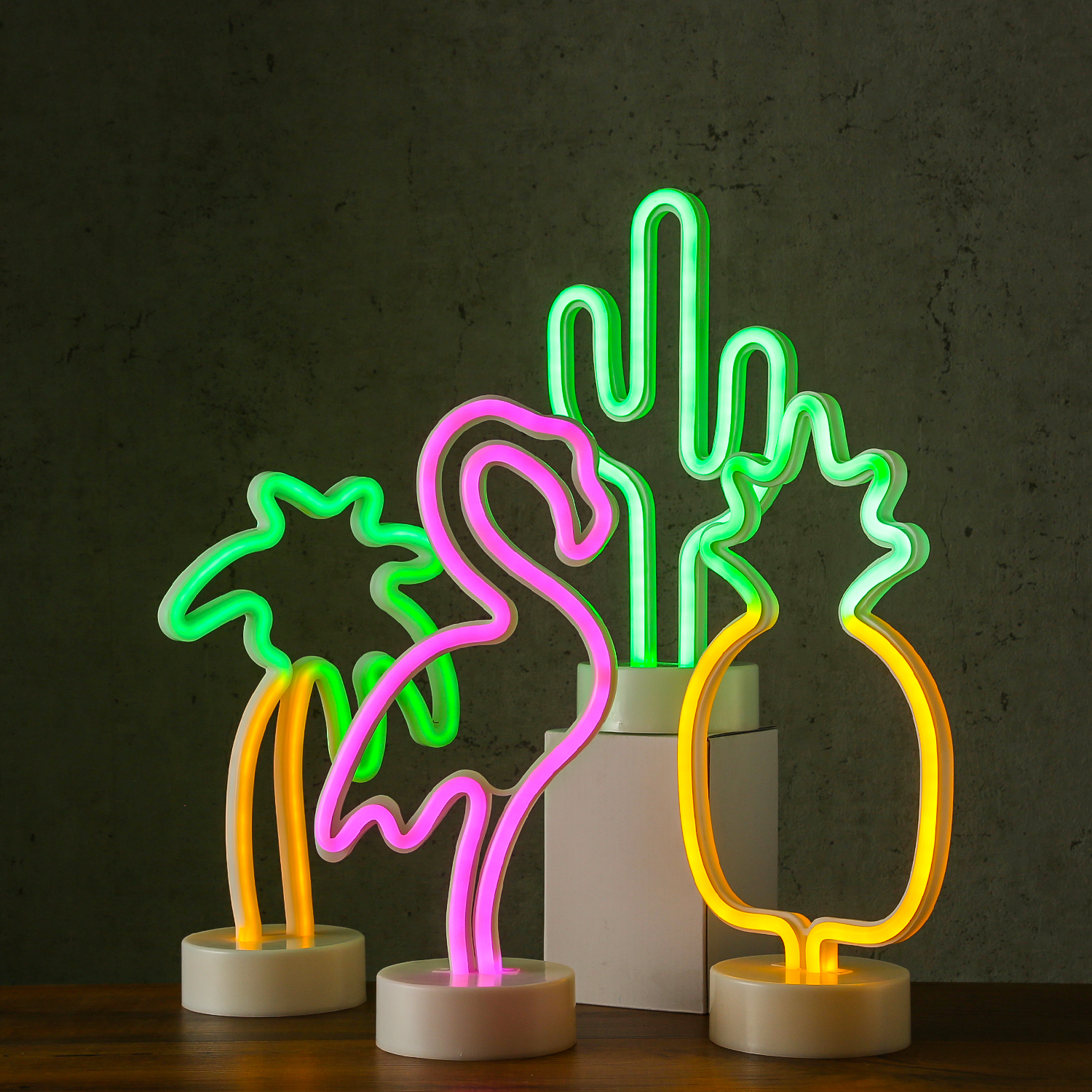 LED Neonlampe ANANAS - Silhouette Dekoleuchte - Batteriebetrieb - H: 32,5cm - stehend - gelb, grün LED Neonlampe ANANAS - Silhouette Dekoleuchte - Batteriebetrieb - H: 32,5cm - stehend - gelb, grün