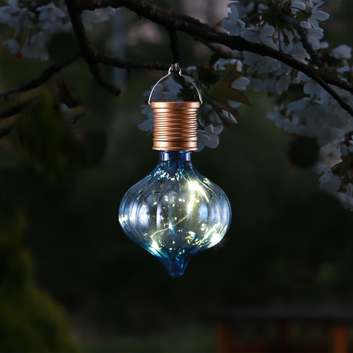 LED Solar Glühbirne GLOW - Kugelleuchte - warmweiße LED Drahtlichterkette - H: 11,7cm D:7,5cm - blau LED Solar Glühbirne GLOW - Kugelleuchte - warmweiße LED Drahtlichterkette - H: 11,7cm D:7,5cm - blau