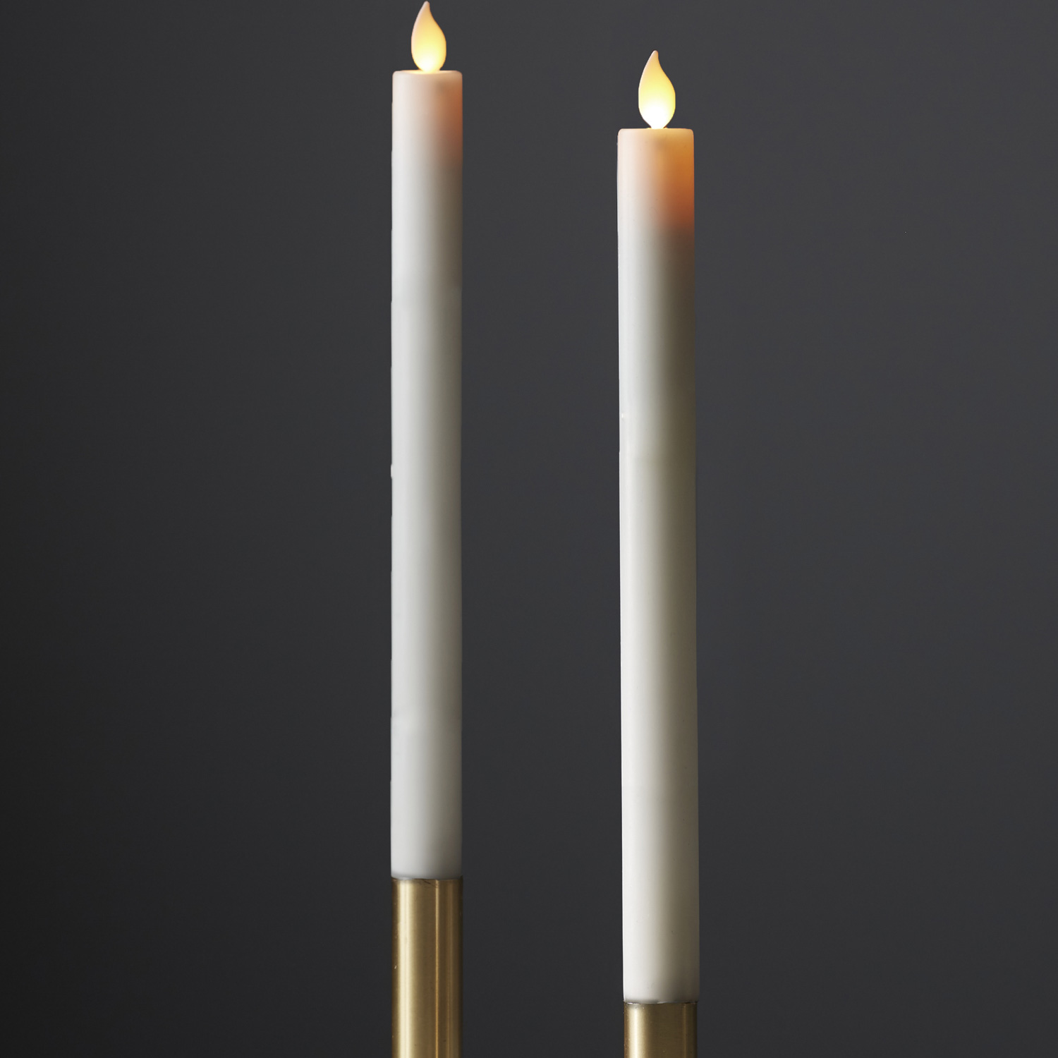 LED Stabkerze M-Twinkle - Echtwachs - mechanische Flamme - H: 30cm - Timer - weiß - 2er Set LED Stabkerze M-Twinkle - Echtwachs - mechanische Flamme - H: 30cm - Timer - weiß - 2er Set