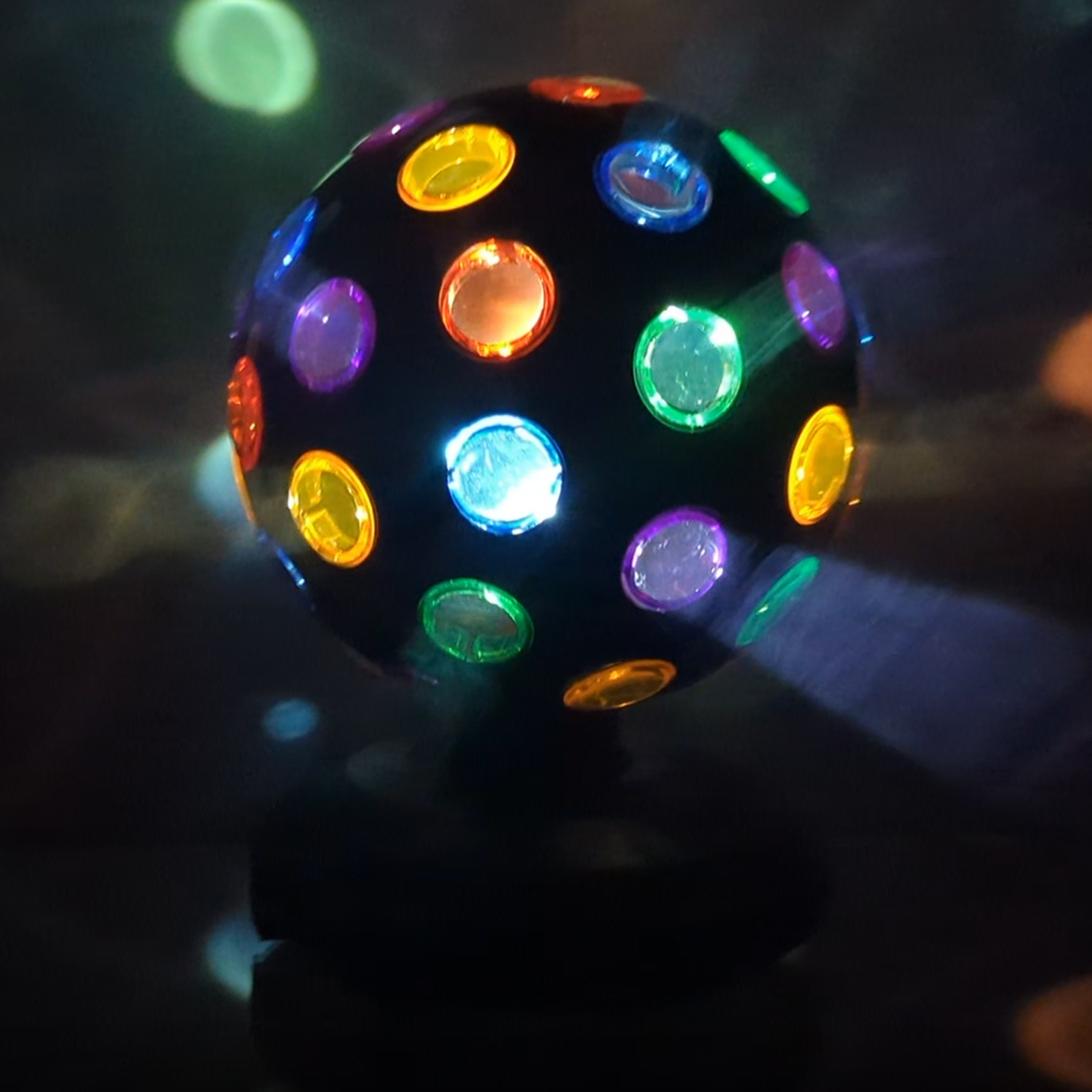Disco Ball Lichteffekt - Partyeffekt - drehendes Discolicht - H 21cm - Batteriebetrieb/USB Kabel Disco Ball Lichteffekt - Partyeffekt - drehendes Discolicht - H 21cm - Batteriebetrieb/USB Kabel