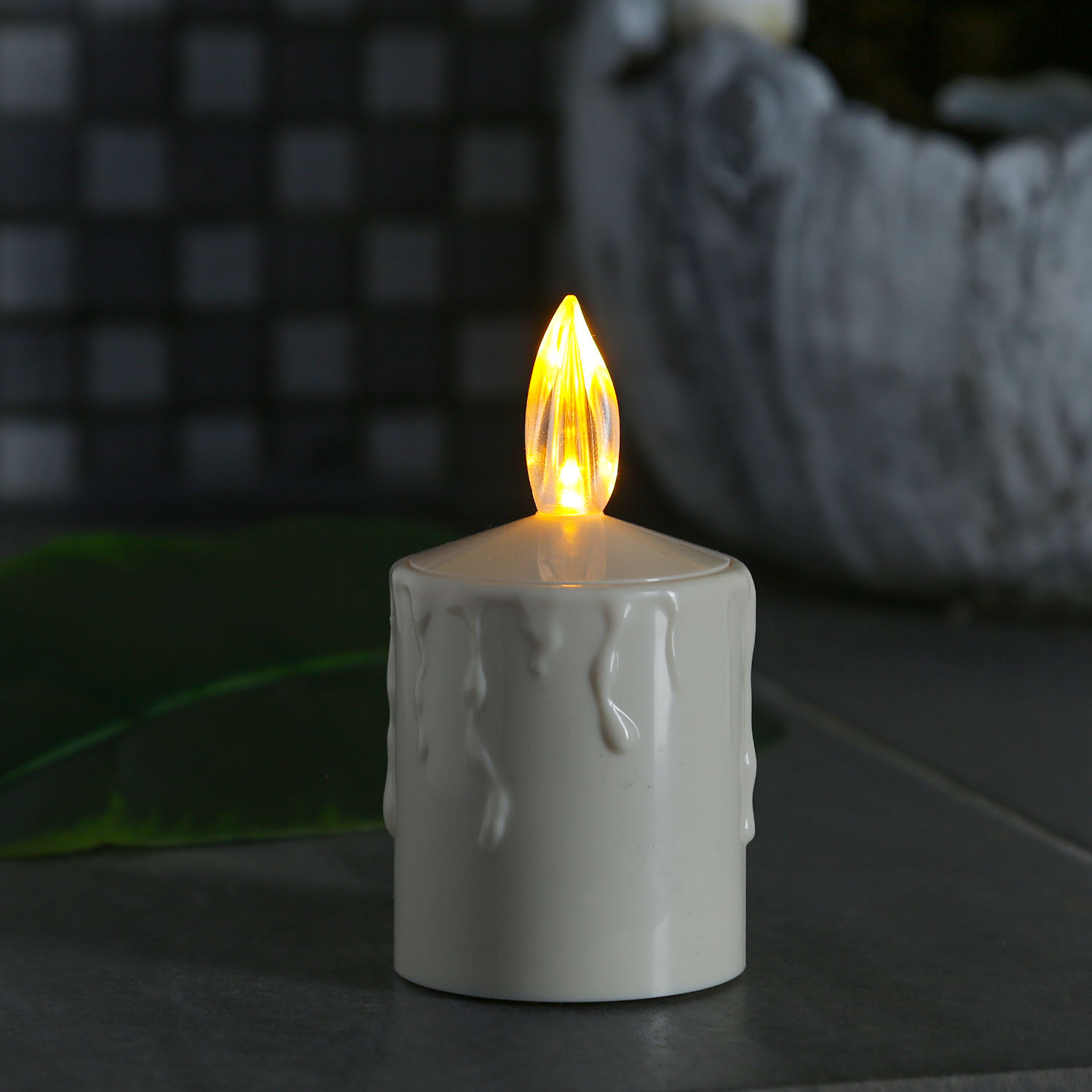 LED Kerze - Grabkerze - Grablicht - H: 11,5cm/D: 6cm - Sensor - für Außen - bis 500h - beige LED Kerze - Grabkerze - Grablicht - H: 11,5cm/D: 6cm - Sensor - für Außen - bis 500h - beige