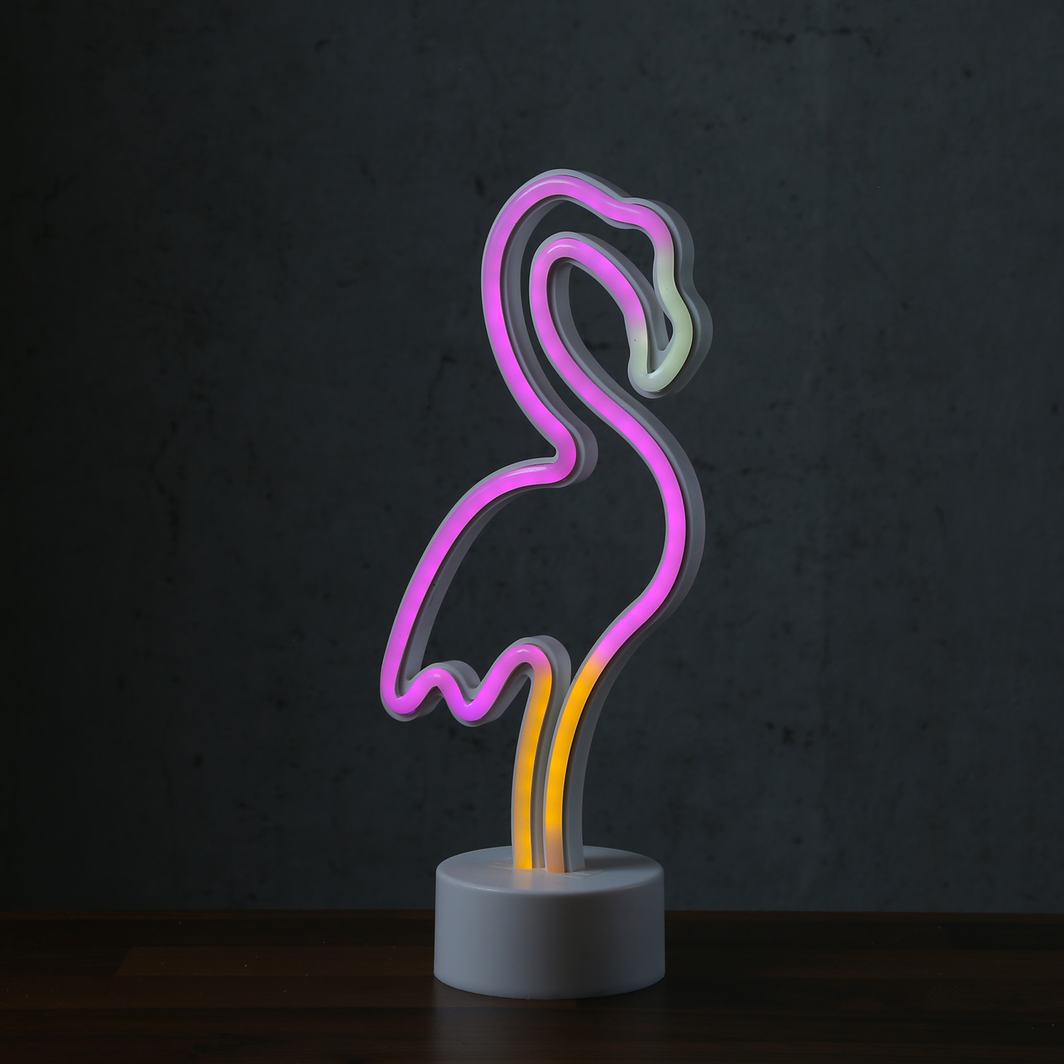 LED NEON Figur FLAMINGO - Dekoleuchte - H: 30cm - Batterie oder USB Betrieb - stehend - pink/gelb LED NEON Figur FLAMINGO - Dekoleuchte - H: 30cm - Batterie oder USB Betrieb - stehend - pink/gelb