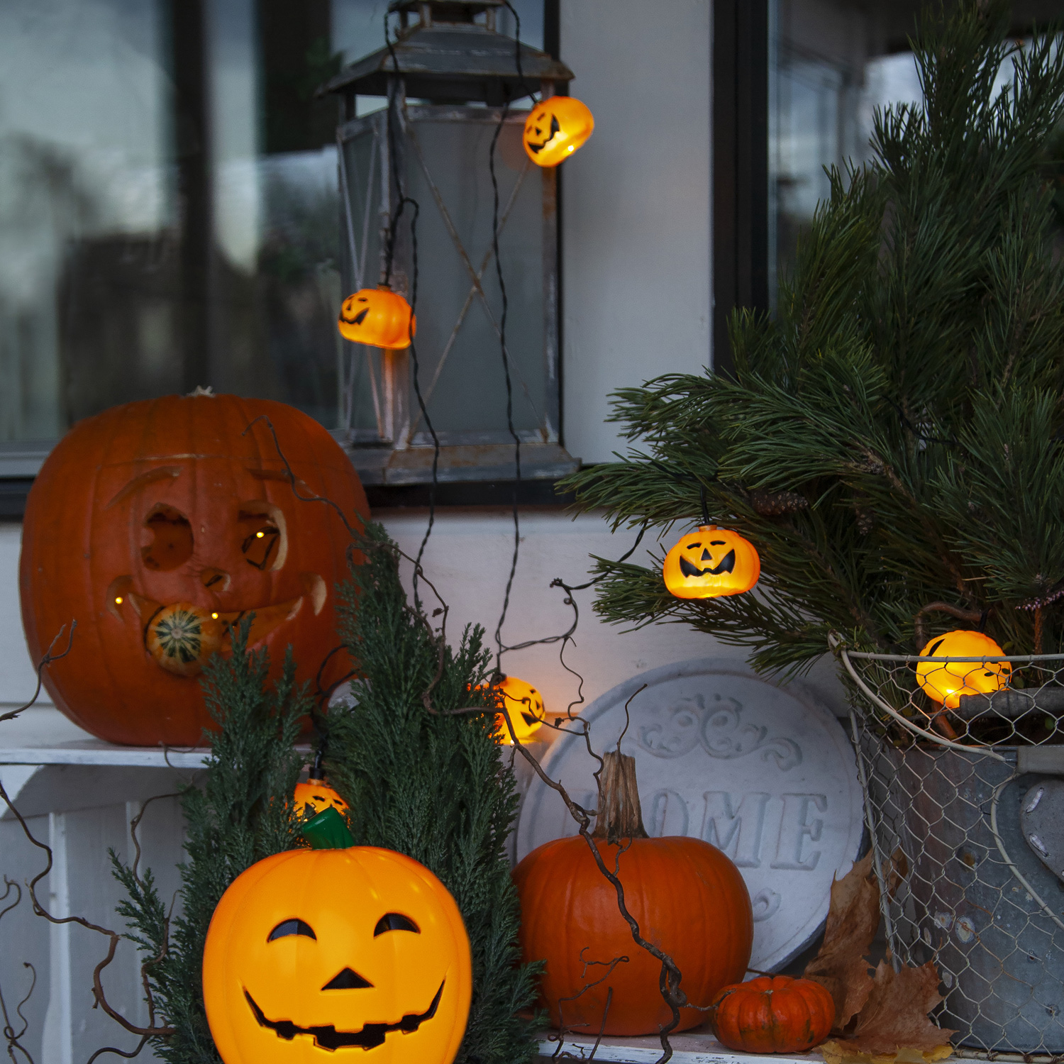 LED Halloween Lichterkette "Pumpy" - 8 orangene Kürbisse - L: 2,1m - Batterie - Timer