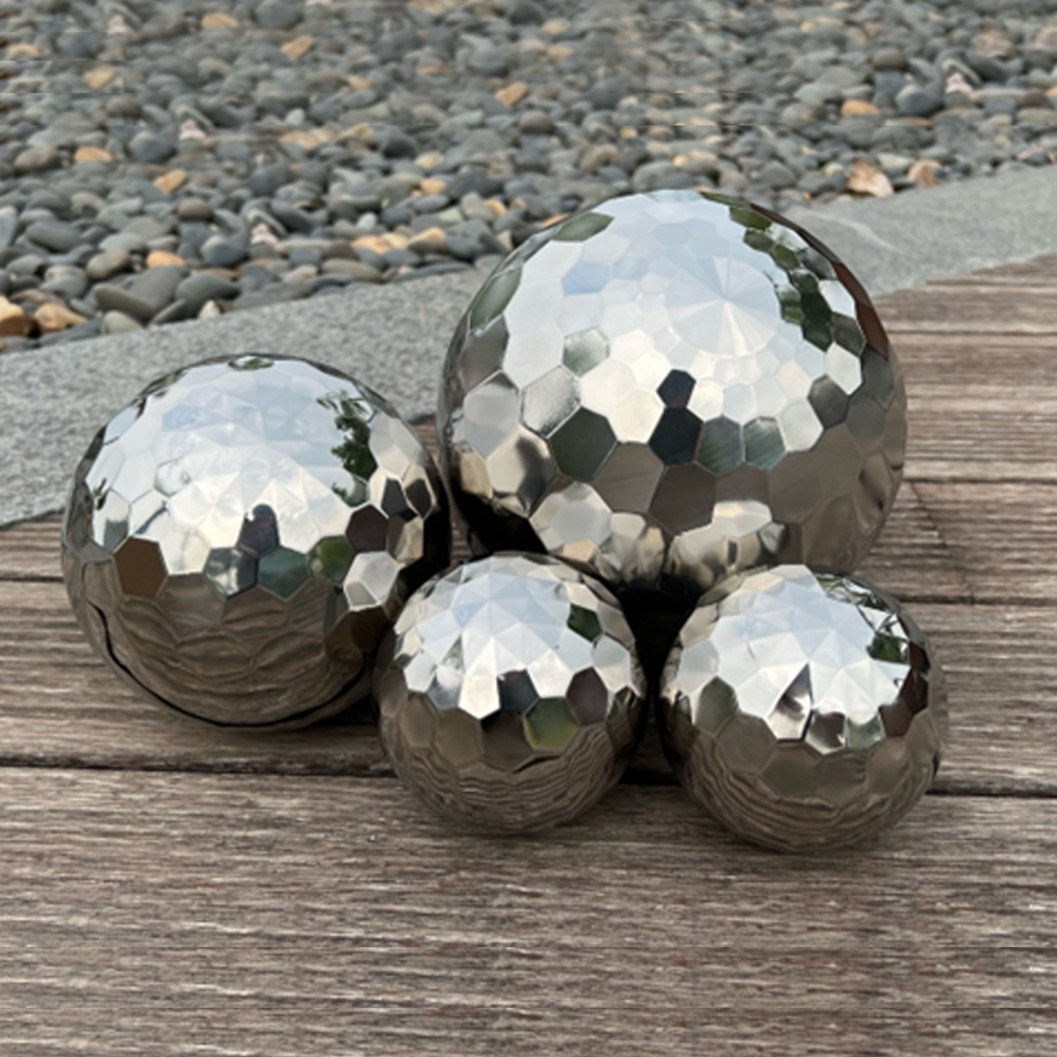 Dekokugel DIAMANT 25cm Edelstahl poliert - auch als Schwimmkugel Dekokugel DIAMANT 25cm Edelstahl poliert - auch als Schwimmkugel