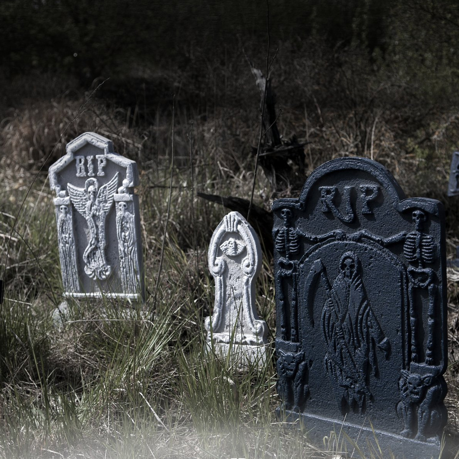 Halloween Grabsteinset "Friedhof" - Gruseldekoration innen und außen - 6-teilig