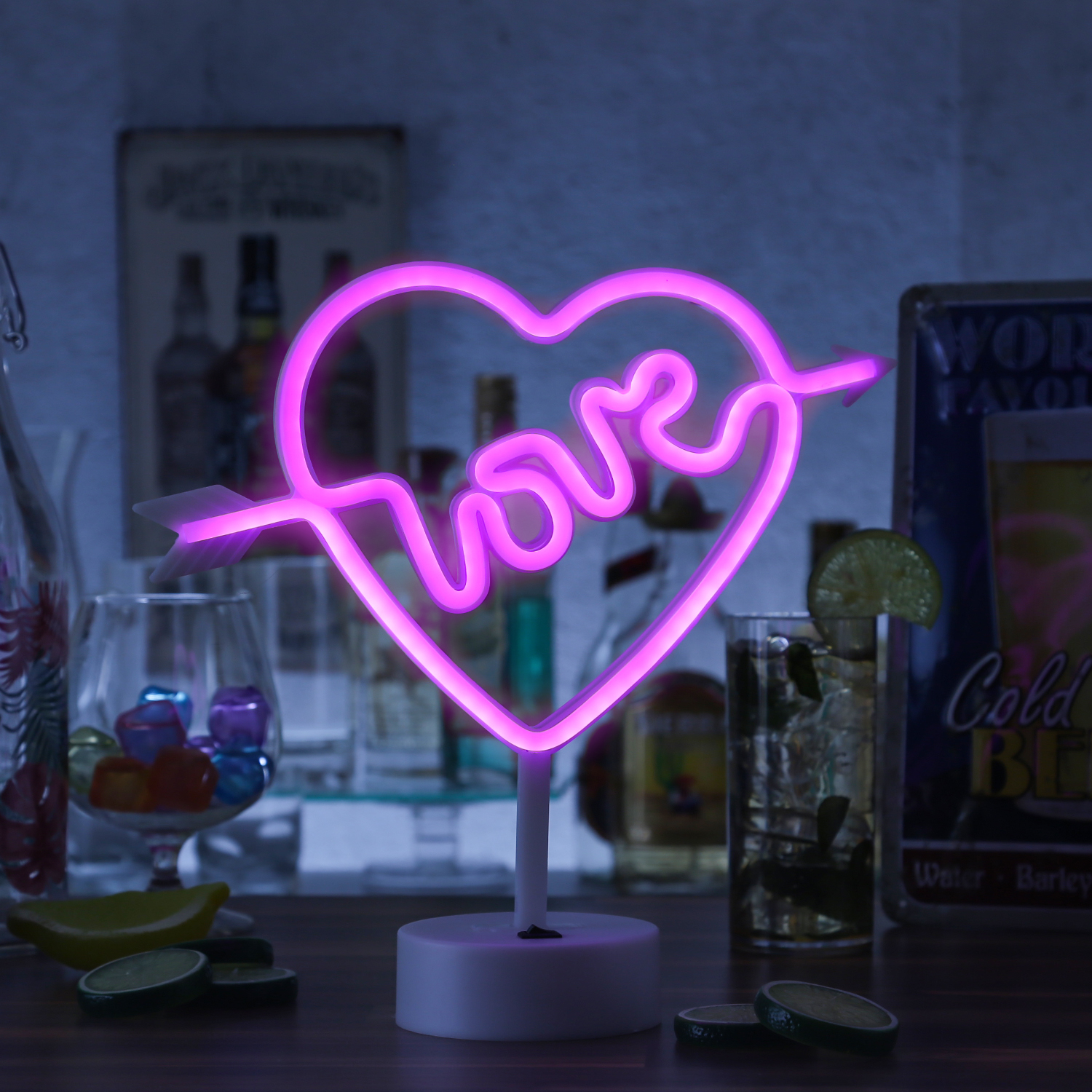 LED NEON Figur LOVE - pinkes Herz mit Pfeil - Neon Schild - H: 25cm - Batterie oder USB Betrieb