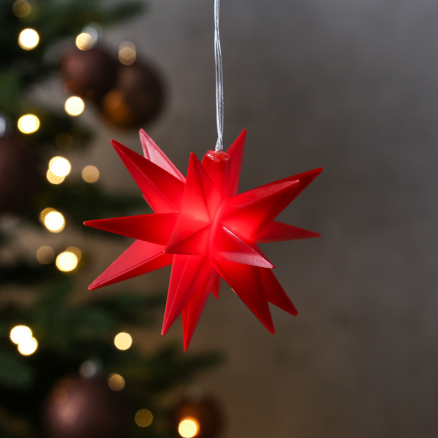 LED 3D Stern - hängend - D: 12cm - 1 warmweiße LED - Timer - Batterie - Außen - rot LED 3D Stern - hängend - D: 12cm - 1 warmweiße LED - Timer - Batterie - Außen - rot