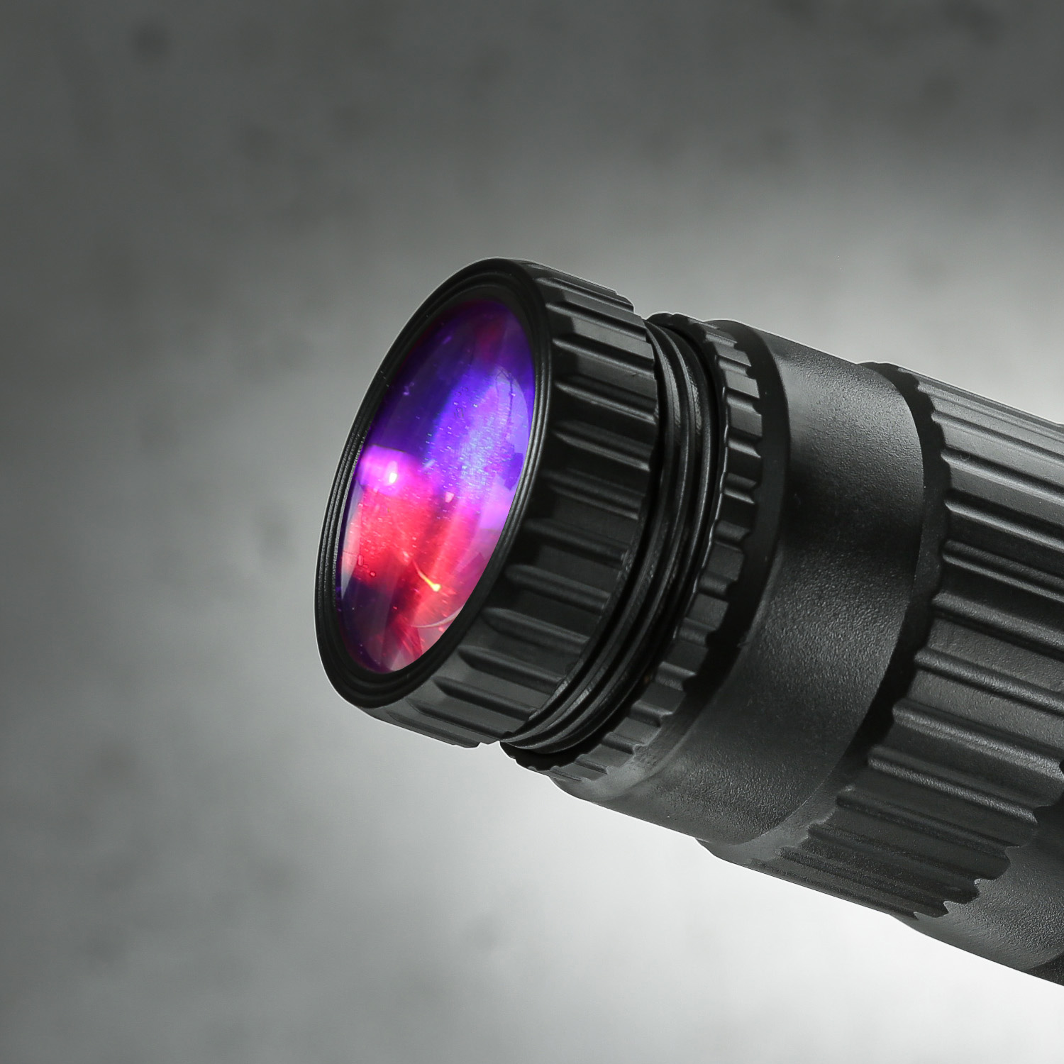 Spiegelkugel Komplettset 30cm mit Motor, 9W LED Pinspot (RGB) und Montagematerial PROFI Spiegelkugel Komplettset 30cm mit Motor, 9W LED Pinspot (RGB) und Montagematerial PROFI