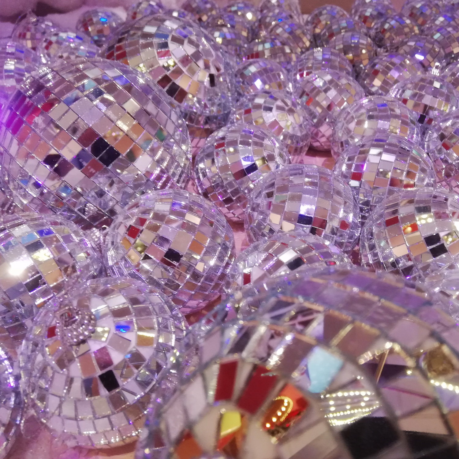 Spiegelkugel SET 12x5cm silber - DEKO - Baumschmuck Dekoration Spiegelkugel SET 12x5cm silber - DEKO - Baumschmuck Dekoration