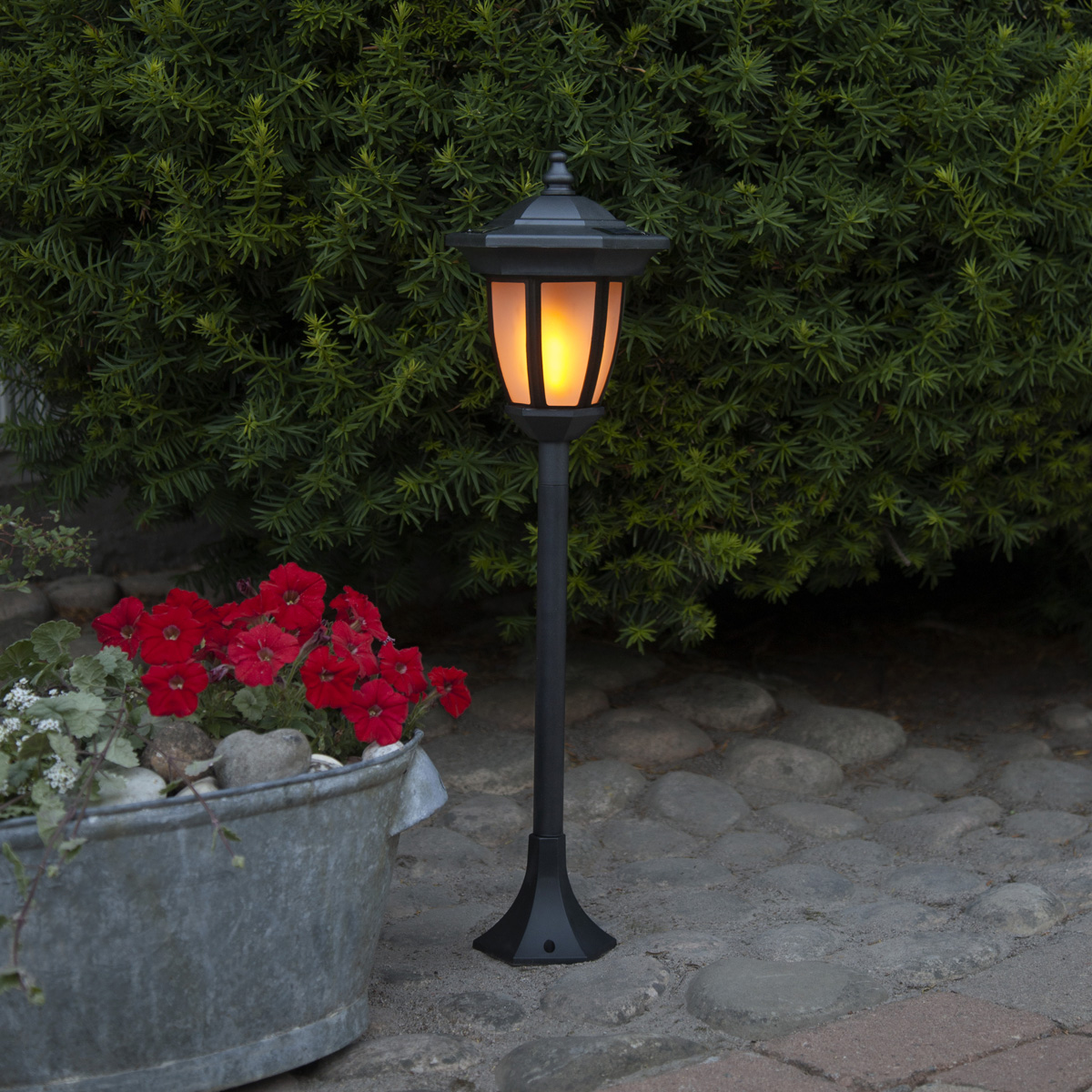 LED Solar Laterne "Flame" - 4in1 - Tisch/Boden/Wand - gelbe LED - Dämmerungssensor - schwarz LED Solar Laterne "Flame" - 4in1 - Tisch/Boden/Wand - gelbe LED - Dämmerungssensor - schwarz