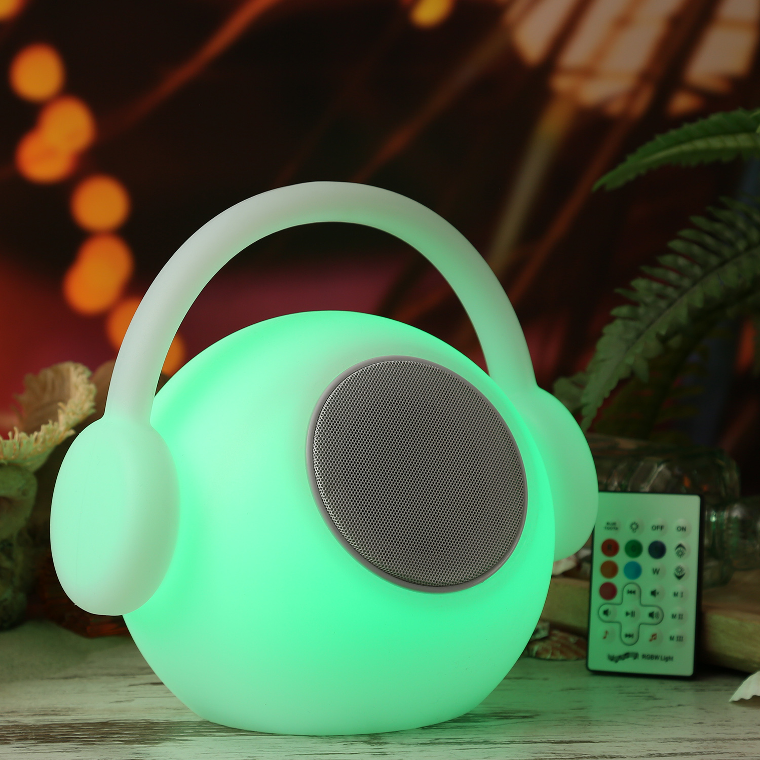 LED Tischleuchte mit Lautsprecher EVE - 15 farbwechselnde LED - H: 27cm - Fernbedienung - für Außen LED Tischleuchte mit Lautsprecher EVE - 15 farbwechselnde LED - H: 27cm - Fernbedienung - für Außen