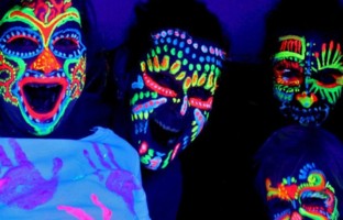 Schwarzlicht UV Party