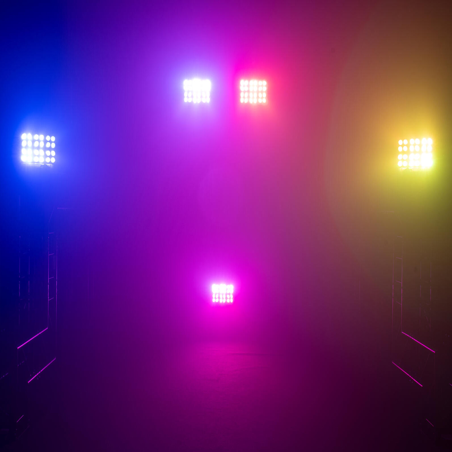 LED WASH CLS-6 PIX HCL - 24x8W 6in1 LED Flood Strobe DMX Programme