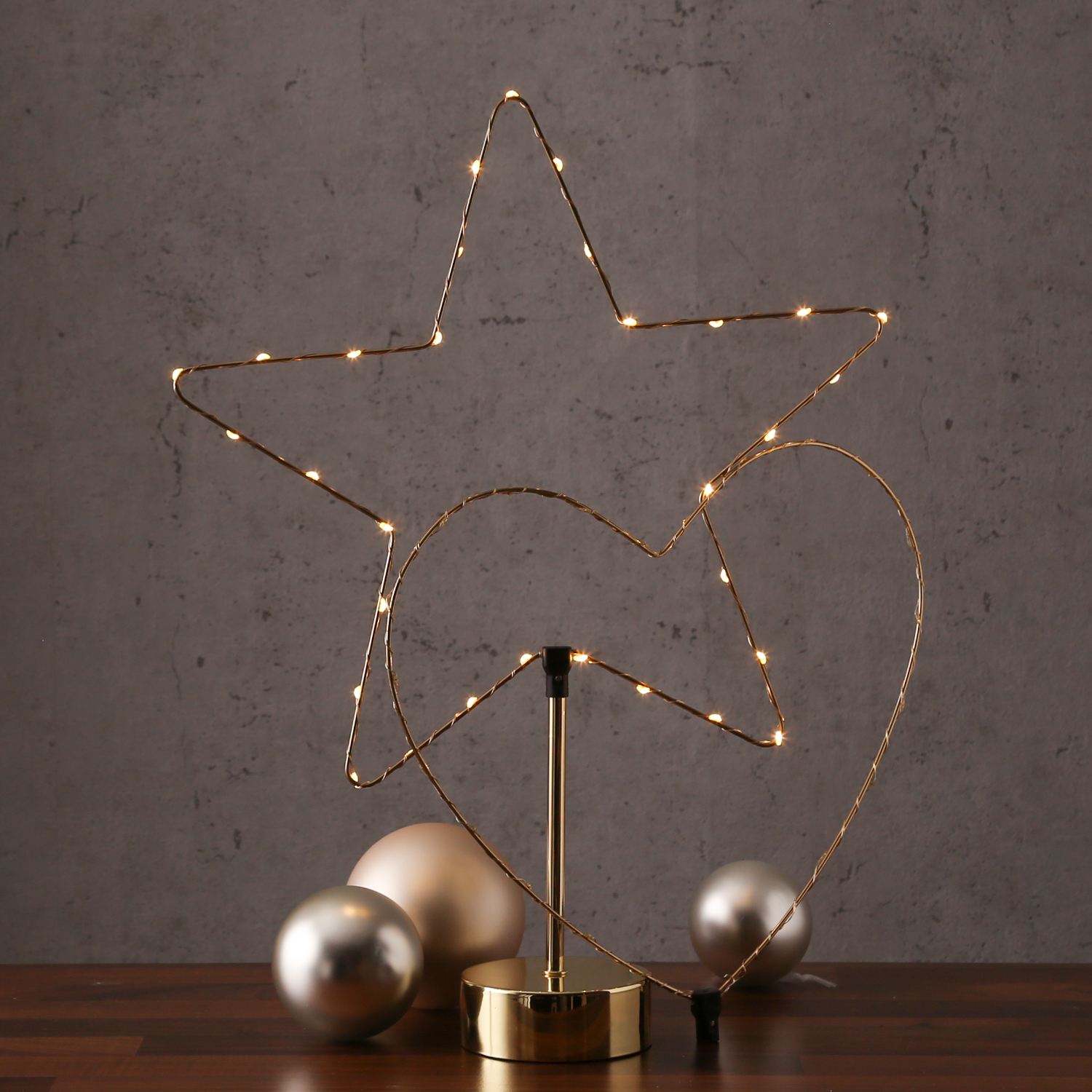 LED Dekoleuchte Herz/Stern - wechselbarer Aufsatz - H: 50cm - Batterie - Timmer - gold LED Dekoleuchte Herz/Stern - wechselbarer Aufsatz - H: 50cm - Batterie - Timmer - gold